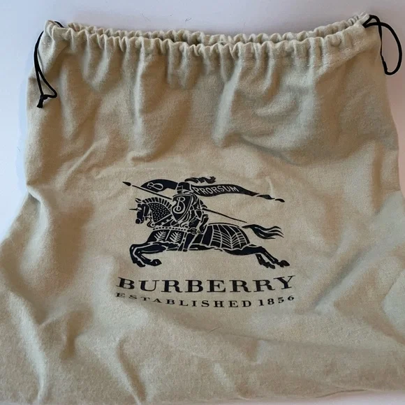 Burberry Burgundy and Cream Heart Shoulder Bag - Picture 7 of 7